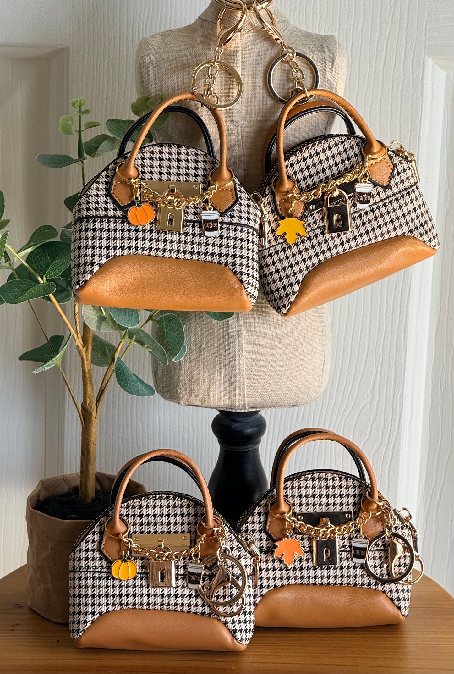 Houndstooth Fall Charm Tote